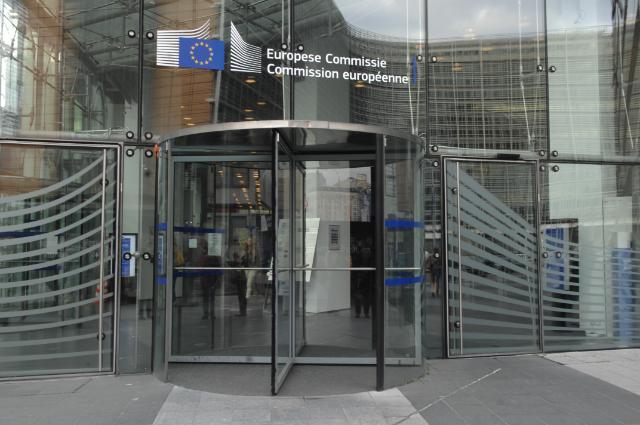 The revolving door of the EC's Charlemagnebuilding